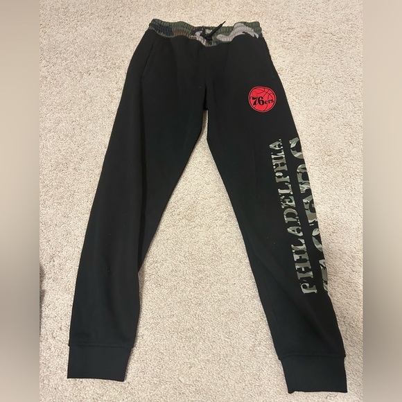 Boy’s Jogger Sweatpants Bundle - Set of 3 - NBA 76ers, Members Mark Size M 10/12 - Picture 2 of 12